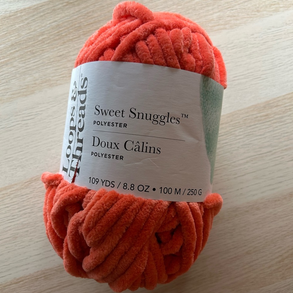 NWT Loops & Threads Sweet Snuggles Yarn in Coral